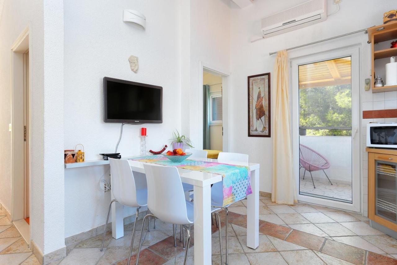 Apartments By The Sea Okrug Donji, Ciovo - 12502 Okrug Gornji Exterior photo