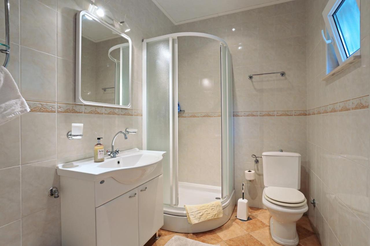 Apartments By The Sea Okrug Donji, Ciovo - 12502 Okrug Gornji Exterior photo