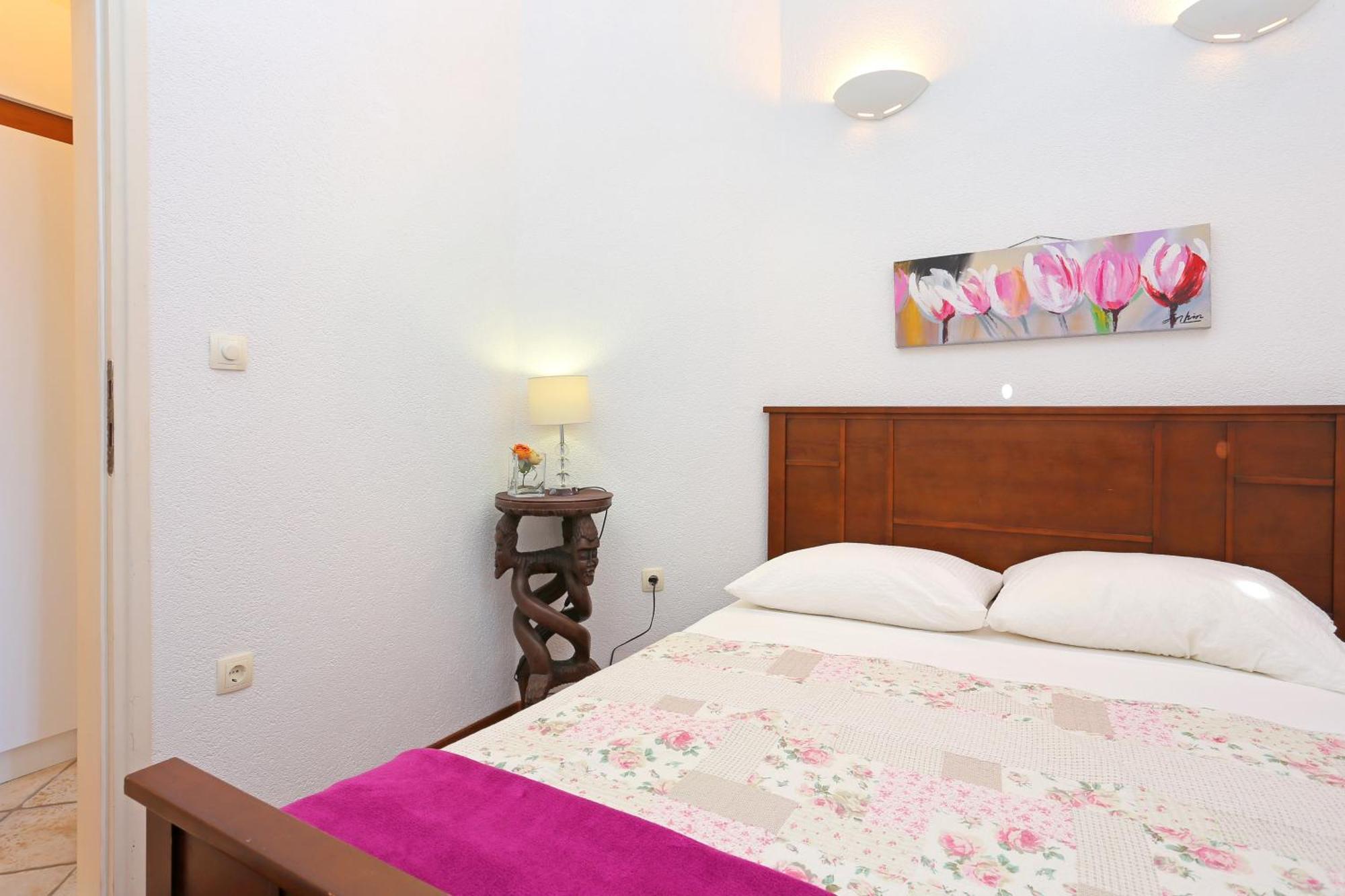 Apartments By The Sea Okrug Donji, Ciovo - 12502 Okrug Gornji Room photo